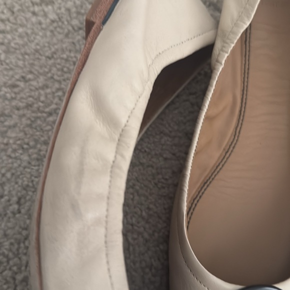 Tory Burch flats in creme and patent black size 9.5 - Picture 6 of 6